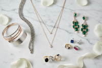 Jewelry & Accessories